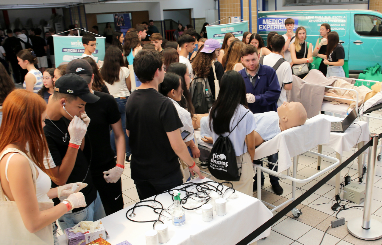 Inscrições abertas para a Uniexpo Feira de Profissões presencial em São Paulo